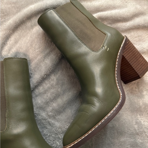 Crown Vintage boots - Picture 3 of 10